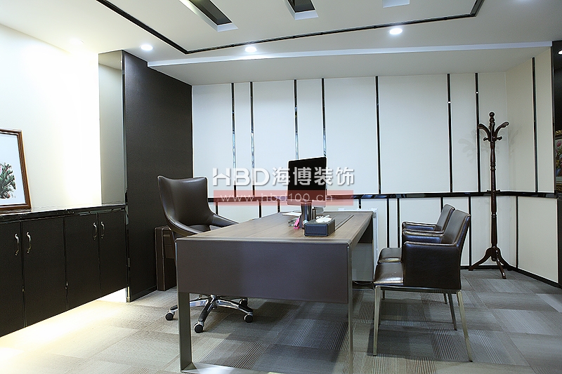 辦公室裝修設計實景圖,經(jīng)理室裝修設計.jpg 辦公室裝修設計實景圖,經(jīng)理室裝修設計.jpg