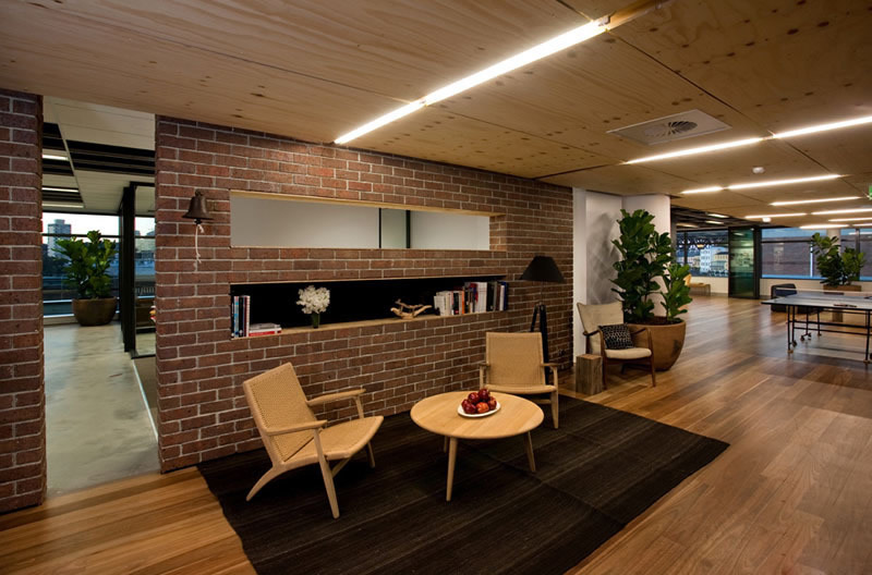 廣告公司辦公室裝修設(shè)計(jì),創(chuàng)意辦公空間,廣州裝飾公司,辦公裝修風(fēng)格.jpg 廣告公司辦公室裝修設(shè)計(jì),創(chuàng)意辦公空間,廣州裝飾公司,辦公裝修風(fēng)格.jpg