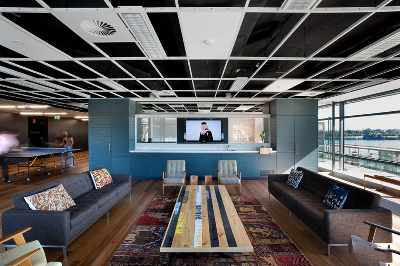 廣告公司辦公室裝修設(shè)計(jì),創(chuàng)意辦公空間,廣州裝飾公司,辦公裝修風(fēng)格.jpg 廣告公司辦公室裝修設(shè)計(jì),創(chuàng)意辦公空間,廣州裝飾公司,辦公裝修風(fēng)格.jpg