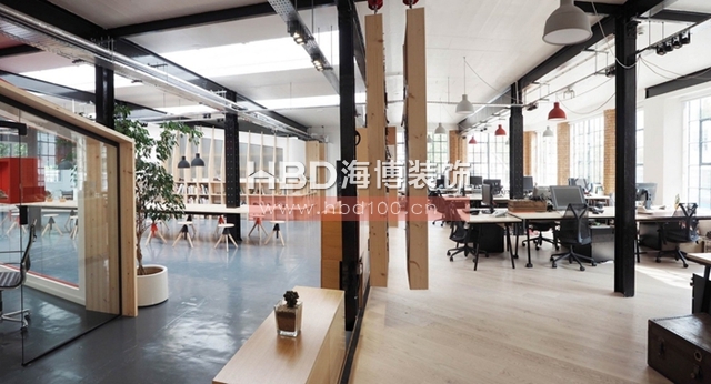 工業(yè)風(fēng)辦公室設(shè)計,辦公室設(shè)計風(fēng)格,服飾公司辦公室設(shè)計,海博裝飾.jpg 工業(yè)風(fēng)辦公室設(shè)計,辦公室設(shè)計風(fēng)格,服飾公司辦公室設(shè)計,海博裝飾.jpg