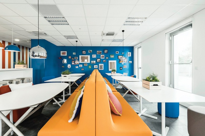 貿(mào)易公司辦公室裝修設(shè)計,廣州裝飾公司,海博裝飾,辦公室設(shè)計.jpg 貿(mào)易公司辦公室裝修設(shè)計,廣州裝飾公司,海博裝飾,辦公室設(shè)計.jpg