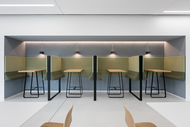 現(xiàn)代簡約風(fēng)格辦公室裝修設(shè)計(jì).jpg 現(xiàn)代簡約風(fēng)格辦公室裝修設(shè)計(jì).jpg