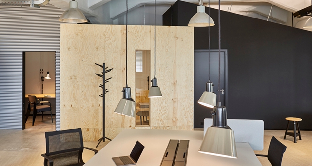 簡(jiǎn)約風(fēng)辦公樓裝飾方案.jpg 簡(jiǎn)約風(fēng)辦公樓裝飾方案.jpg