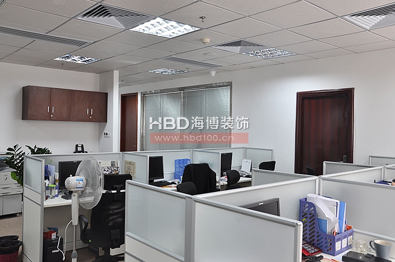 金融投資公司辦公室裝修設(shè)計(jì).jpg 金融投資公司辦公室裝修設(shè)計(jì).jpg