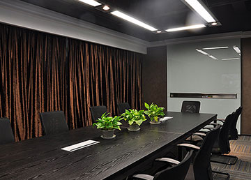 黑白色調(diào)辦公室裝修設(shè)計風(fēng)格 質(zhì)感滿滿