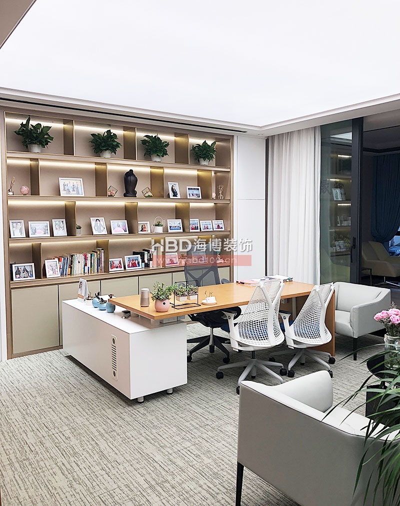 科技公司辦公室裝修設計.jpg 科技公司辦公室裝修設計.jpg