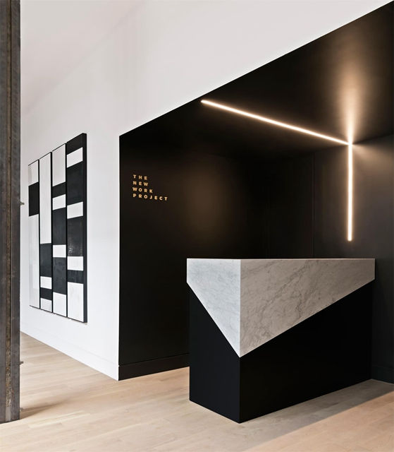 黑白色調(diào)辦公室裝修設(shè)計(jì).jpg 黑白色調(diào)辦公室裝修設(shè)計(jì).jpg